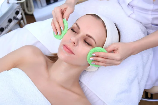 Cleansing Is the First Step Towards a Healthy Skin